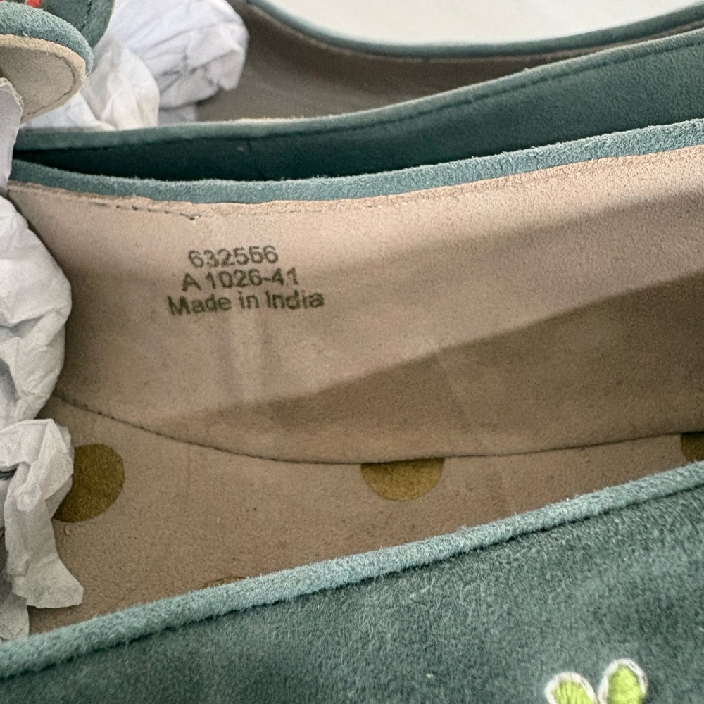 Boden NEW embroidered loafers NEW 41 (9.5)Beautiful flats for spring. Gorgeous - Picture 2 of 10